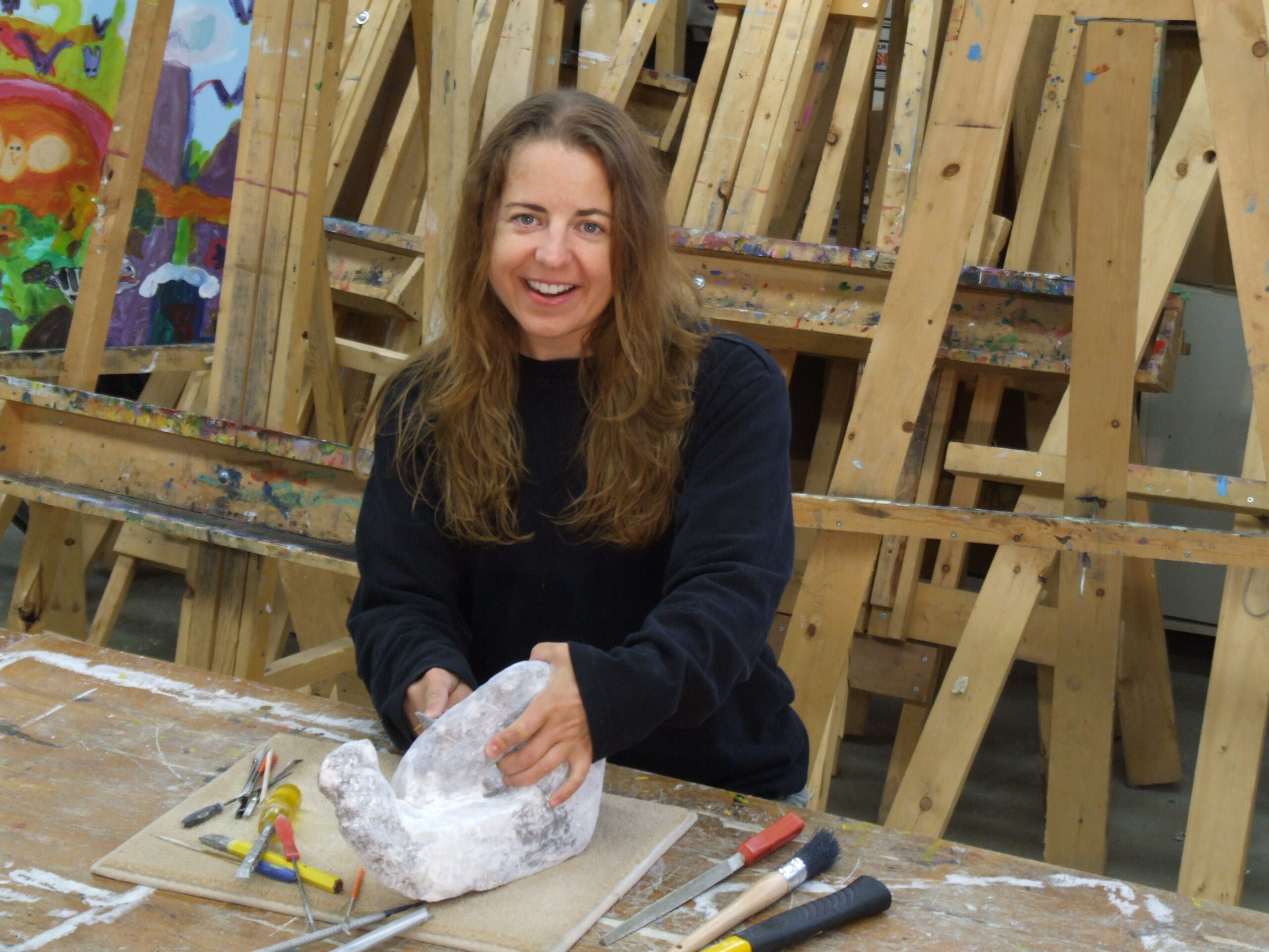 Sue Thompson sculpting